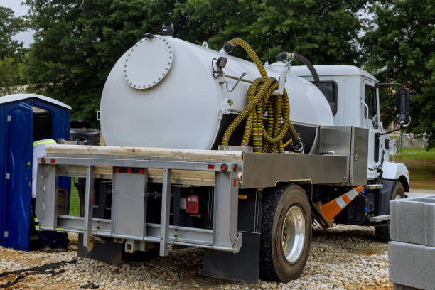 Portable Toilet Options We Offer in Ferris, TX